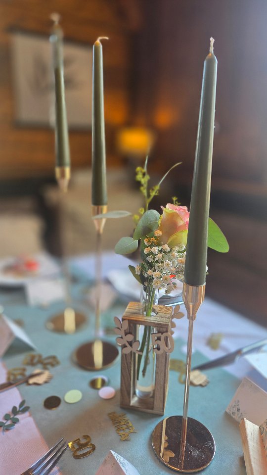 𝔽𝕖𝕚𝕖𝕣𝕟 𝕓𝕖𝕚 𝕦𝕟𝕤

Gestern hatten wir eine Geburtstagsfeier bei uns.
Es hat uns mega gefreut Eure Gastgeber zu sein. 🥰

Wenn ihr auch Interesse habt bei uns zu feiern, meldet euch gerne bei uns! 🫶🏻

#casadifiore #casadifioredarosario #pizzeria #wachendorf #fürth #yummy #buffet #pizza #antipasti #healtyfood #feiern #feierlocation #location #gemütlich #reelinstagram #ristorante #happy #instagood #viral #reelitfeelit #reel #foodies #goodvibes #foodreel #foodporn 
#eventdecor #decohome